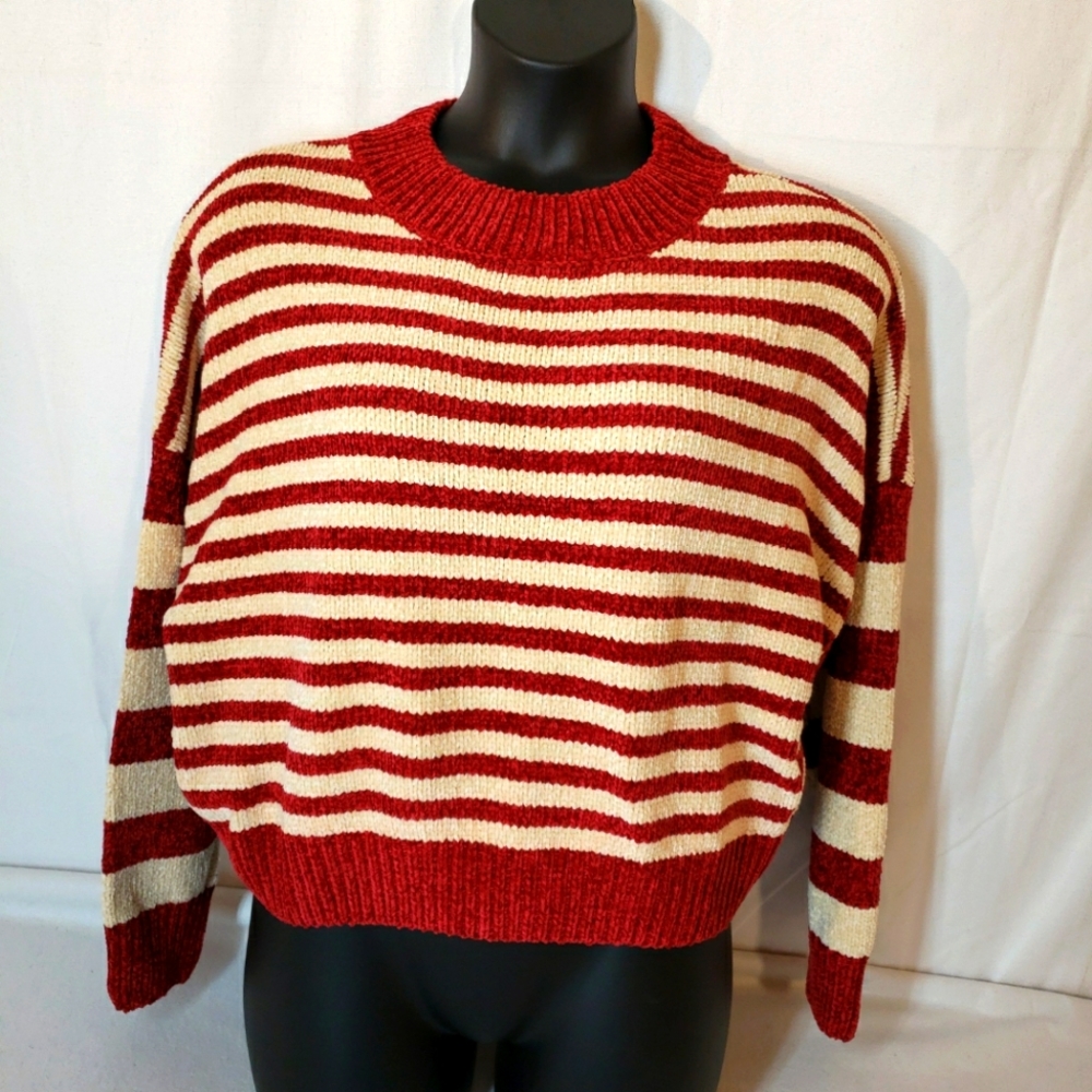 Size L Acoa Ladies Pullover Striped Pullover Sweater. Beige & Burgundy. New